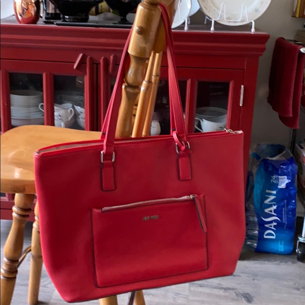 Nine west tote